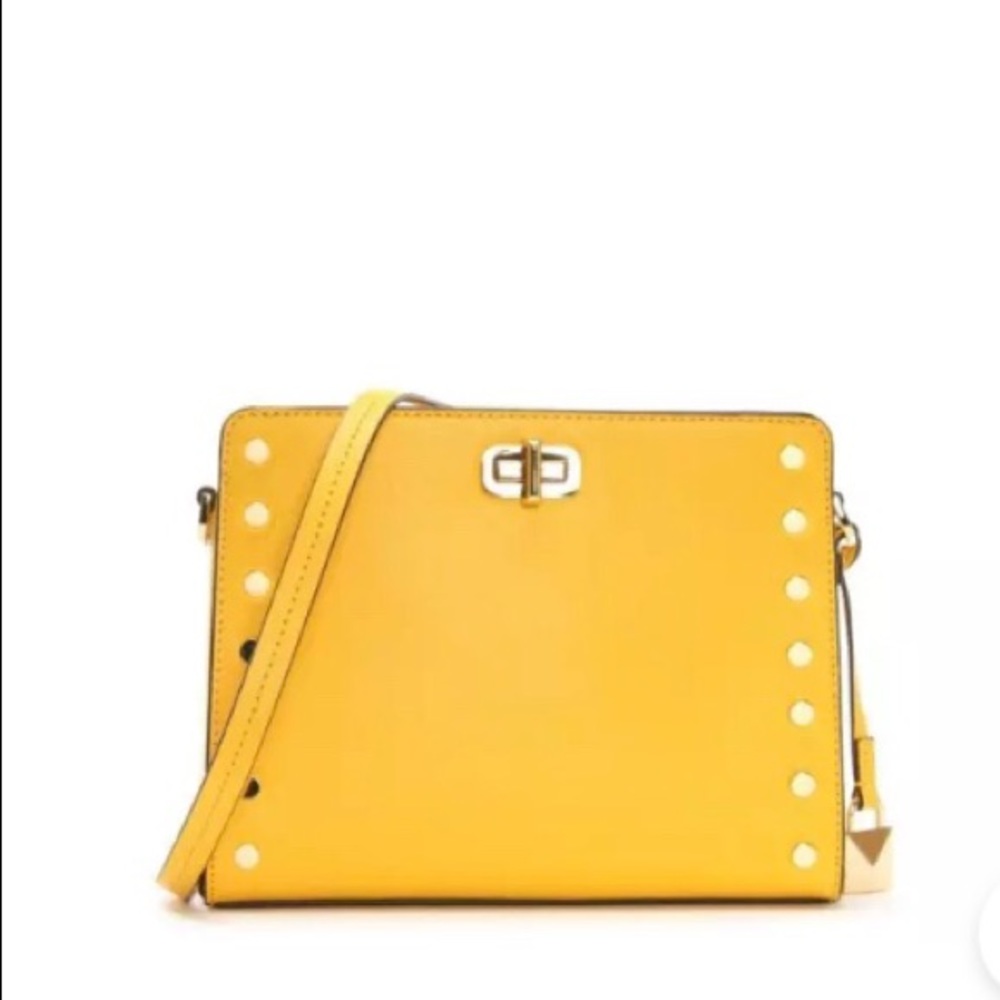 LIKE NEW Michael Kors (MK) SYLVIE Stud Yellow Crossbody Shoulder Bag Purse
